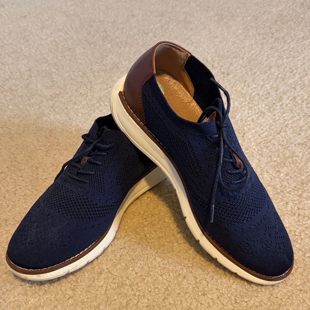 Nautica Men's Navy and Brown Knit Sneakers